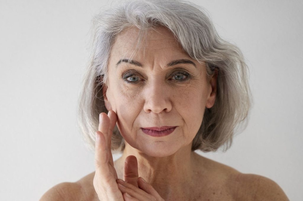 Cirurgião Plástico Goiânia - Ritidoplastia deixa uma cicatriz aparente?