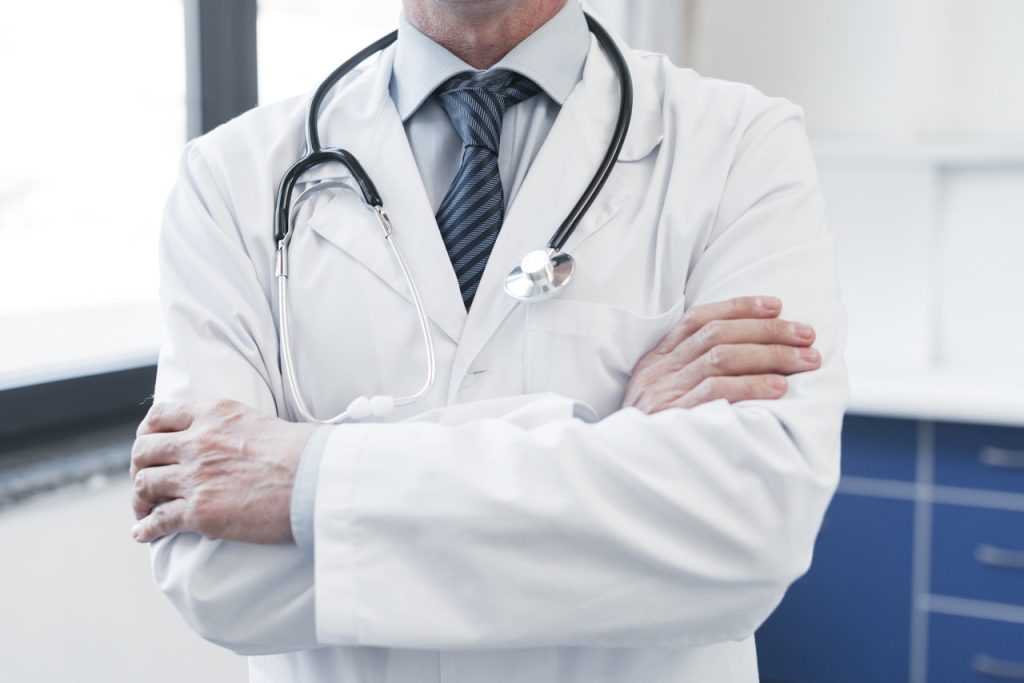 Conheça o Dr. Marco Túlio Cruvinel, Referência no tratamento de câncer urológico com Cirurgia Robótica em Goiânia e região