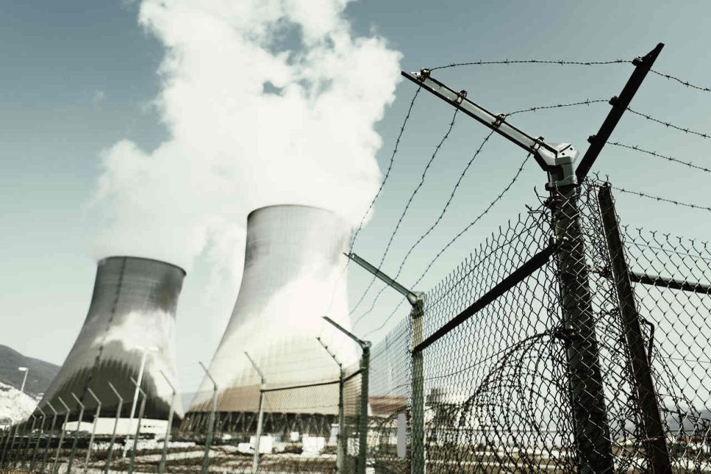 Jornal VER7 - Especialistas e empresas se reúnem no RJ para discutir setor nuclear