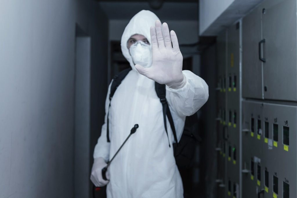 Jornal VER7 - Centro de Informação Toxicológica atua para minimizar riscos