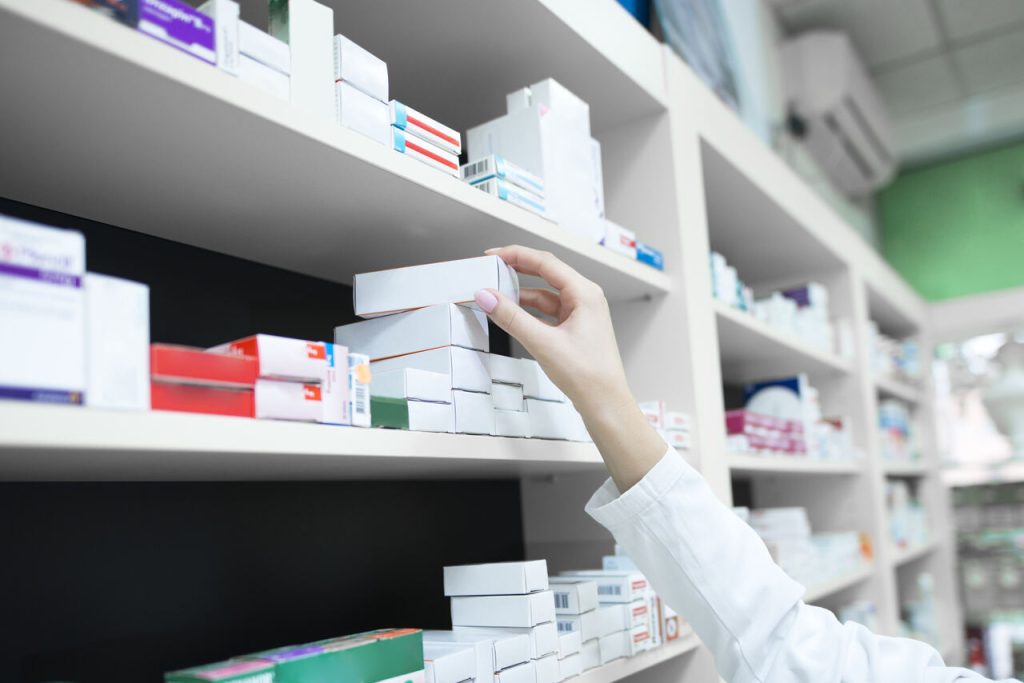 Jornal VER7 - Anvisa aprova novas regras para rótulos de medicamentos
