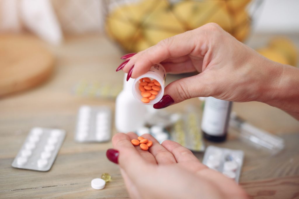Jornal VER7 - Anvisa proíbe suplementos irregulares para tratar problemas de visão