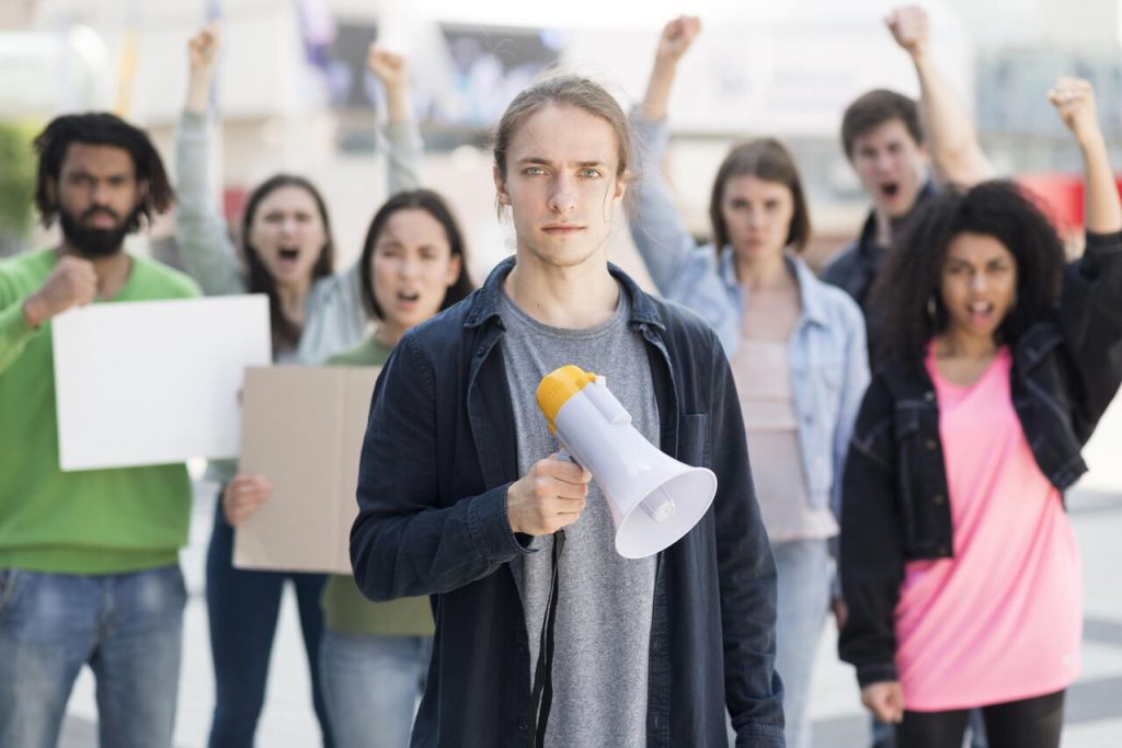 Jornal VER7 - Estudantes se mobilizam em Brasília por melhores condições na educação