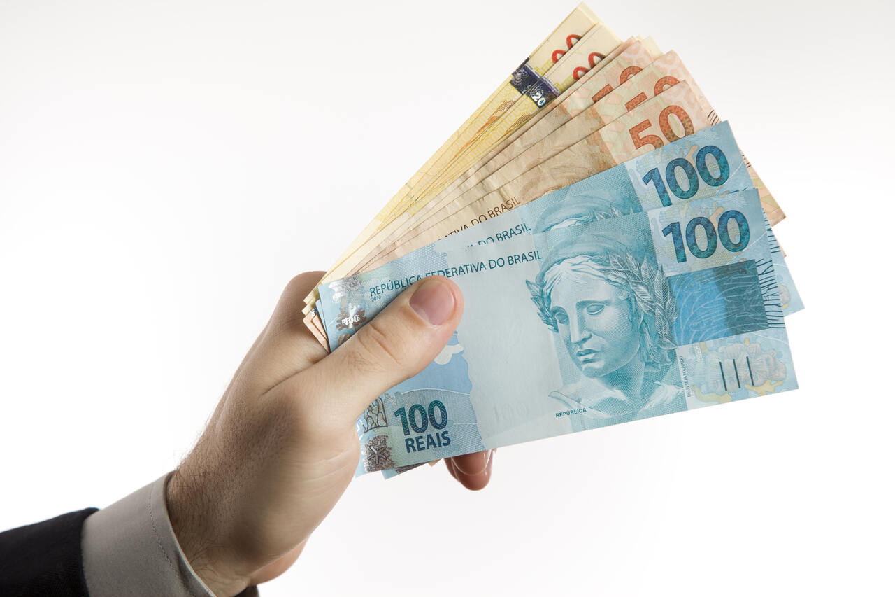 Jornal VER7 - Tesouro começa a vender títulos voltados para a educação