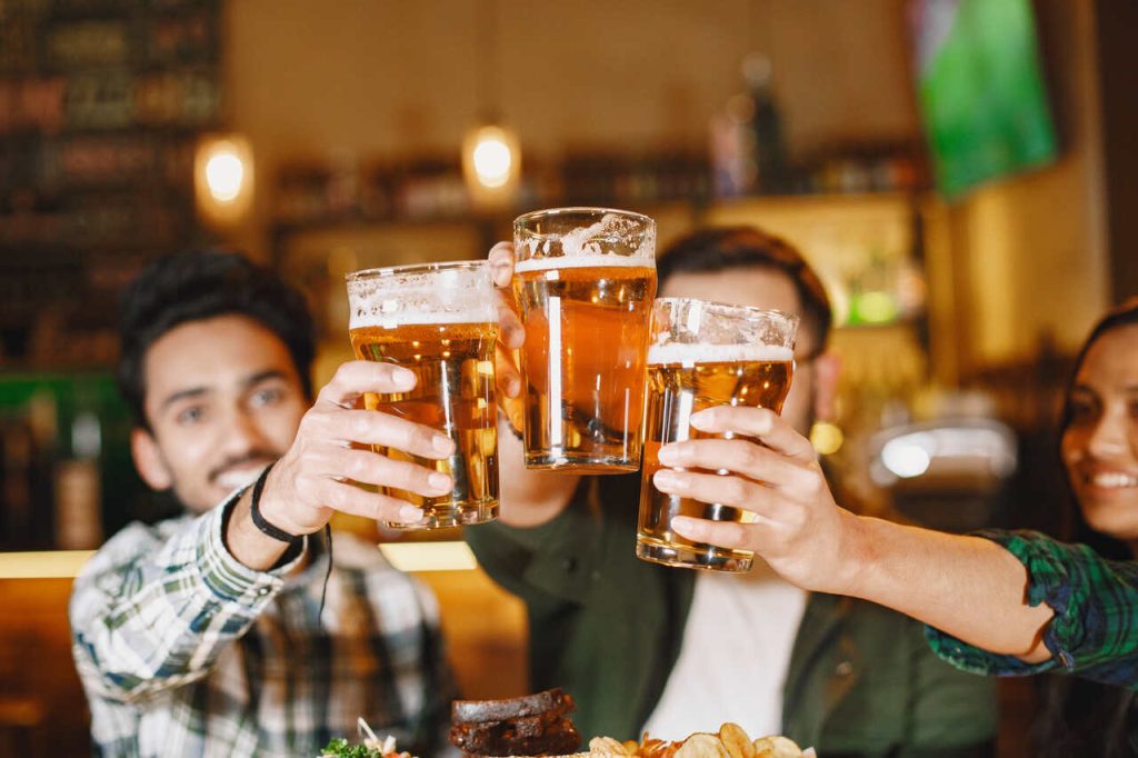 Nutrologia Goiânia- Qual a relação entre Álcool e Nutrologia?