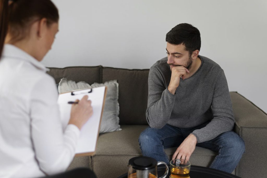 Jornal VER7 - Ceap-Sol garante acompanhamento psicológico a pacientes com HIV