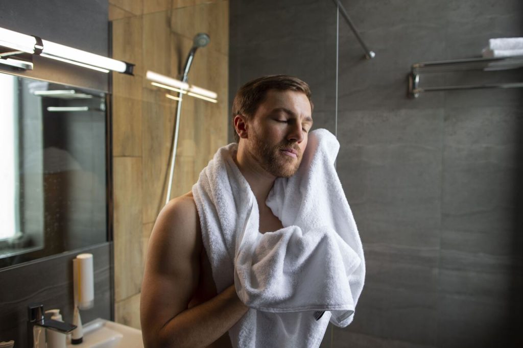 Urologia Aparecida - 6 cuidados de higiene do pênis que todo homem deveria adotar!
