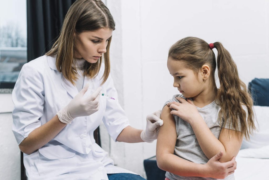 Hospital Aparecida de Goiânia - Saiba qual a importância da vacinação para a saúde do seu filho