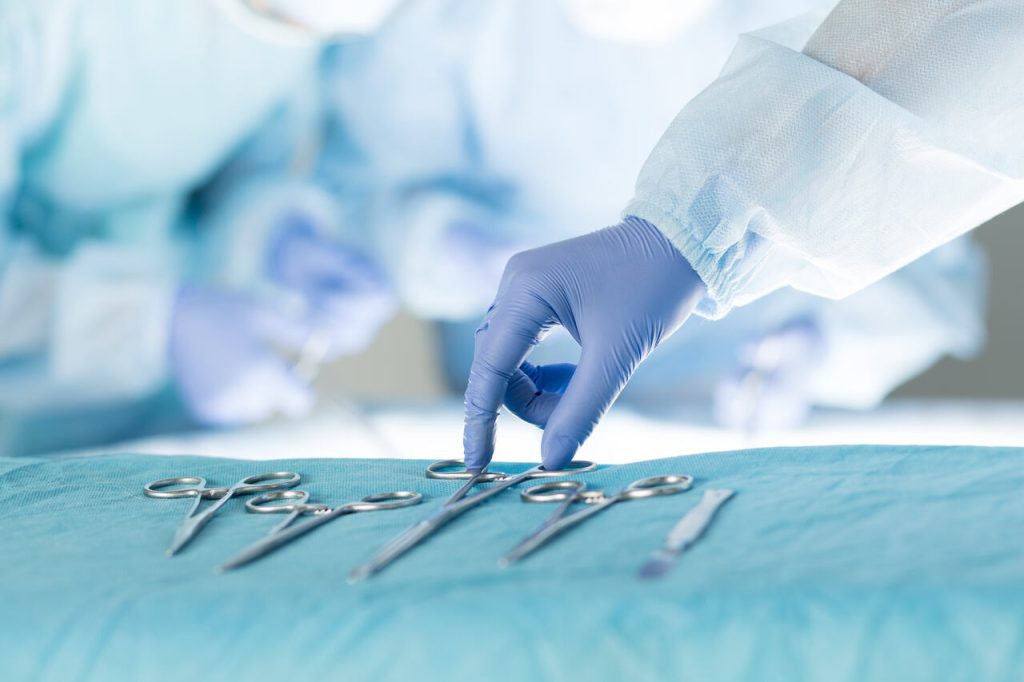 Urologista Goiânia - Diferença entre orquidopexia x orquiectomia