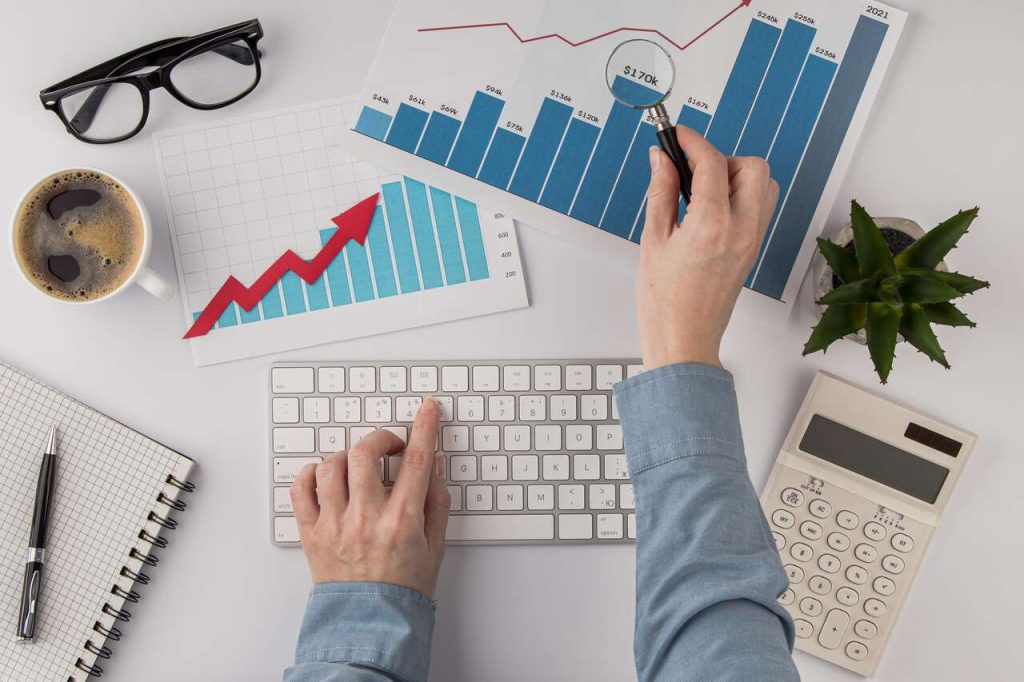 Crescimento de 3,1% na Renda Média Habitual dos Brasileiros em 2023 Análise do Ipea
