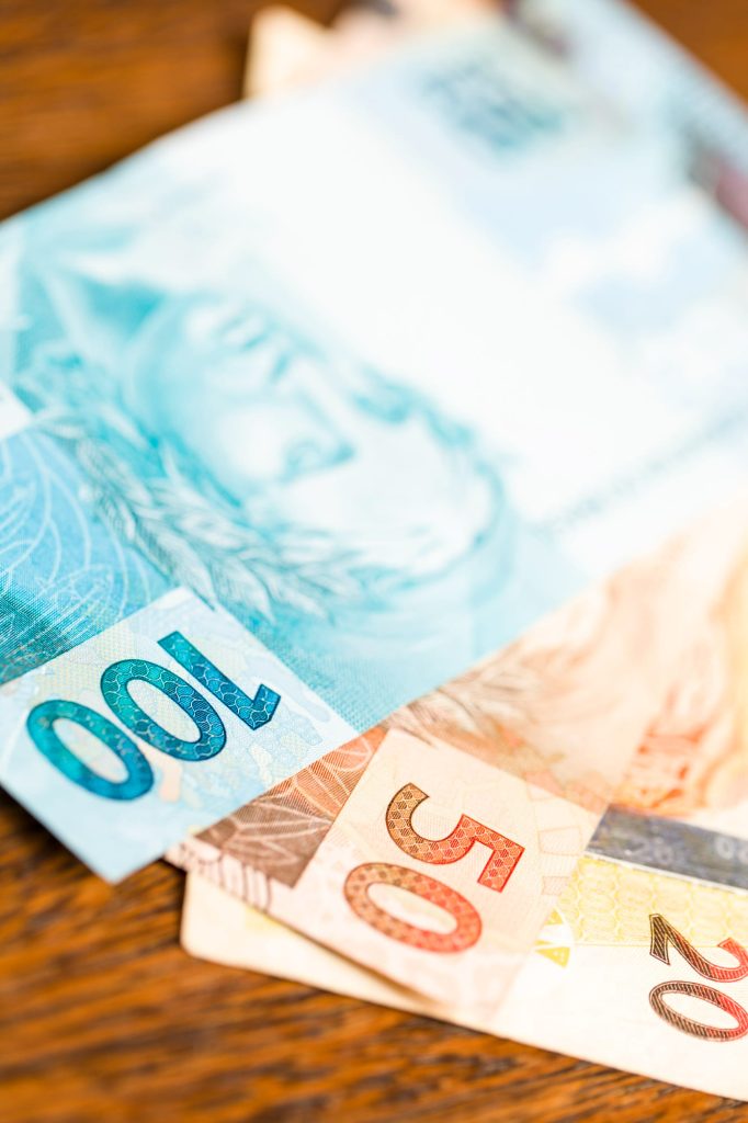 Nova moeda comemorativa dos 200 anos da Constituicao de 1824 chega ao mercado