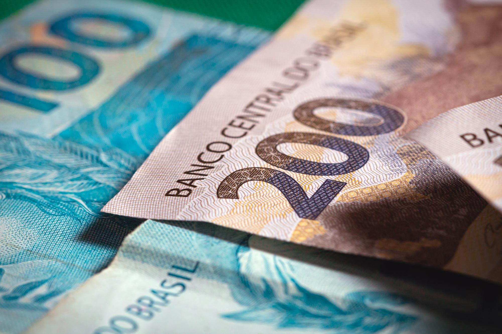 Superávit primário do Governo Central atinge R$ 11,1 bilhões em abril