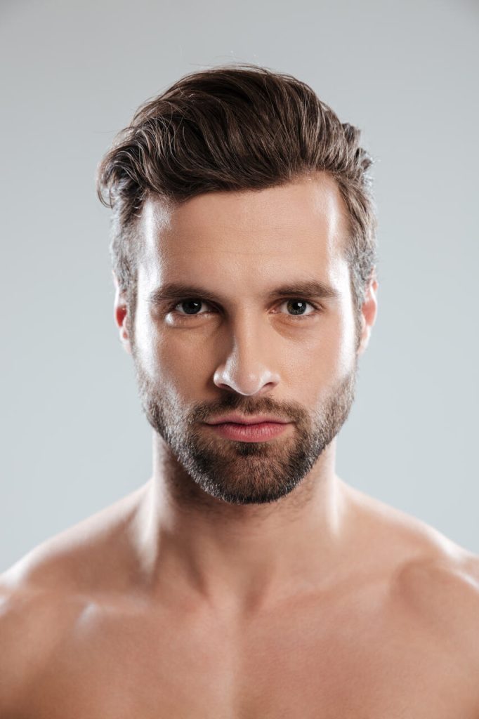 Dr. Reyner Abrantes Stival: Especialista em Cirurgia Plástica Masculina em Brasília
