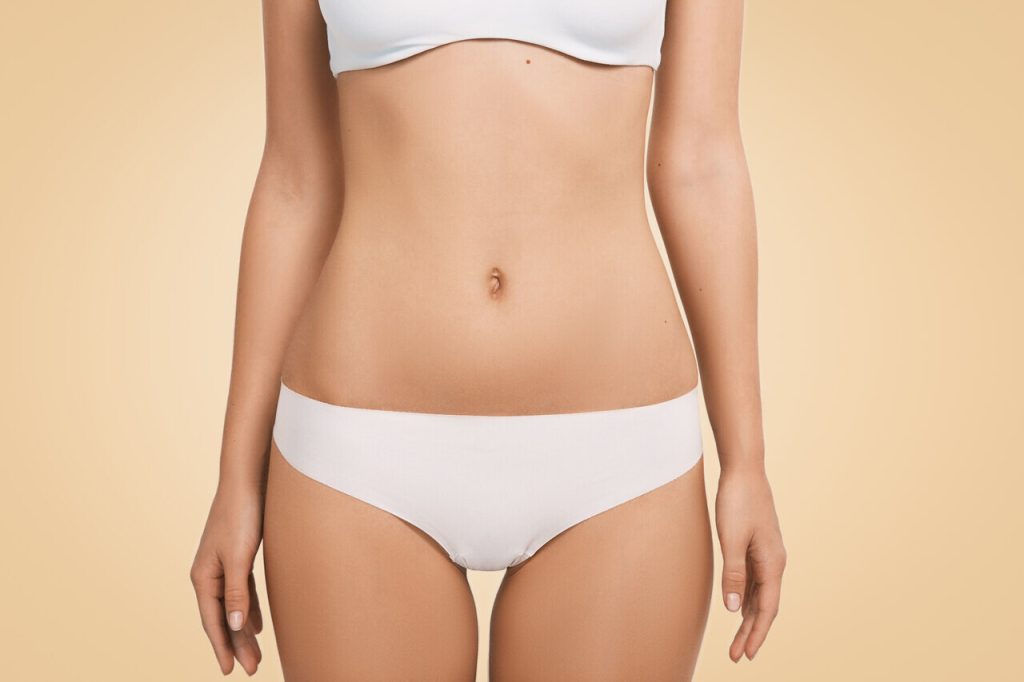 Dr. Reyner Abrantes Stival - O umbigo muda de posição após a abdominoplastia?
