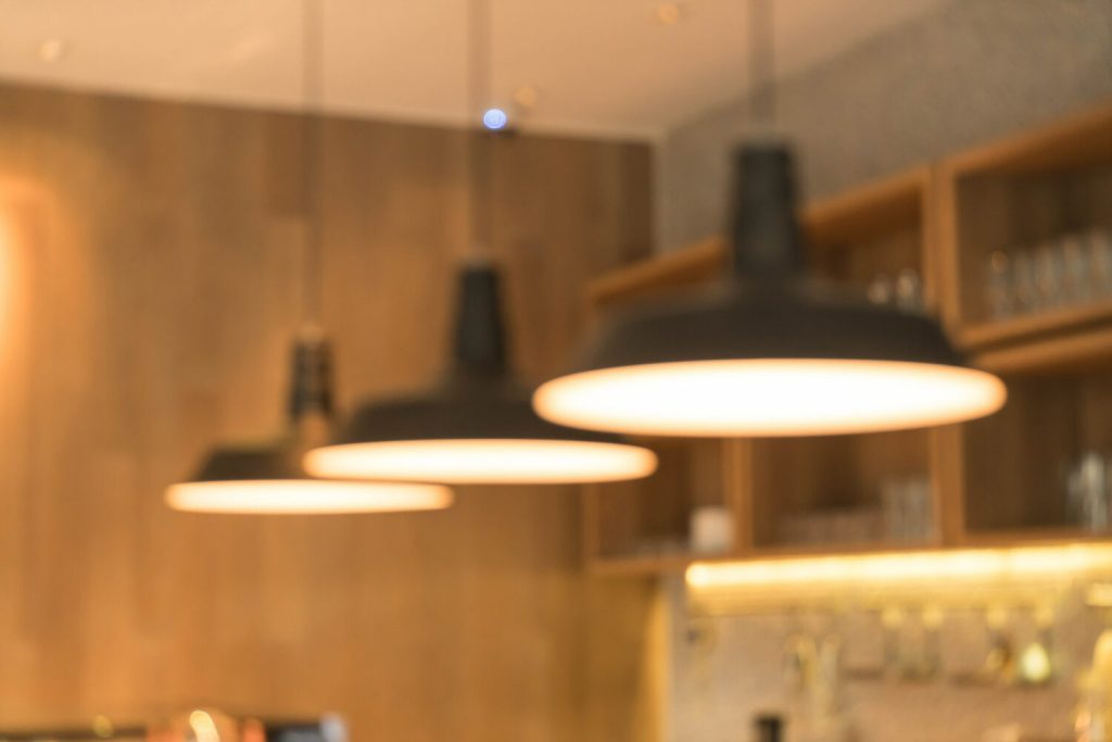 Outubro terá conta de luz mais cara com bandeira vermelha patamar 2