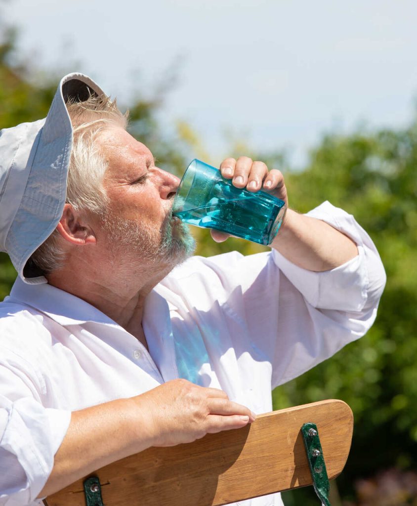 Fique atento! Calor e desidratação aumentam o risco de pedra nos rins!