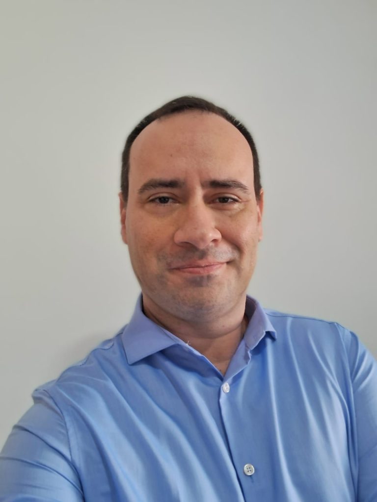 Gil Campos O único jornalista em Goiás a expor indícios de compra de votos envolvendo Caiado e Mabel - Reprodução
