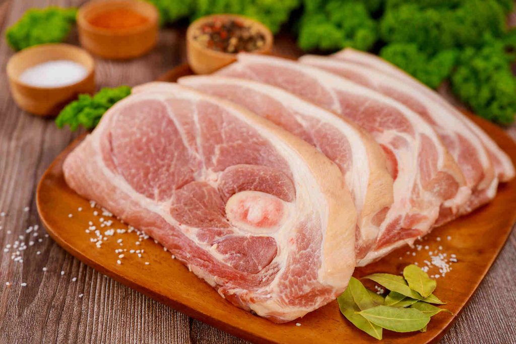 Brasil Expande Exportações de Carne Suína e Aves para o Peru